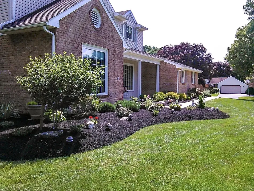 LandMaXx residential landscape and lawn care